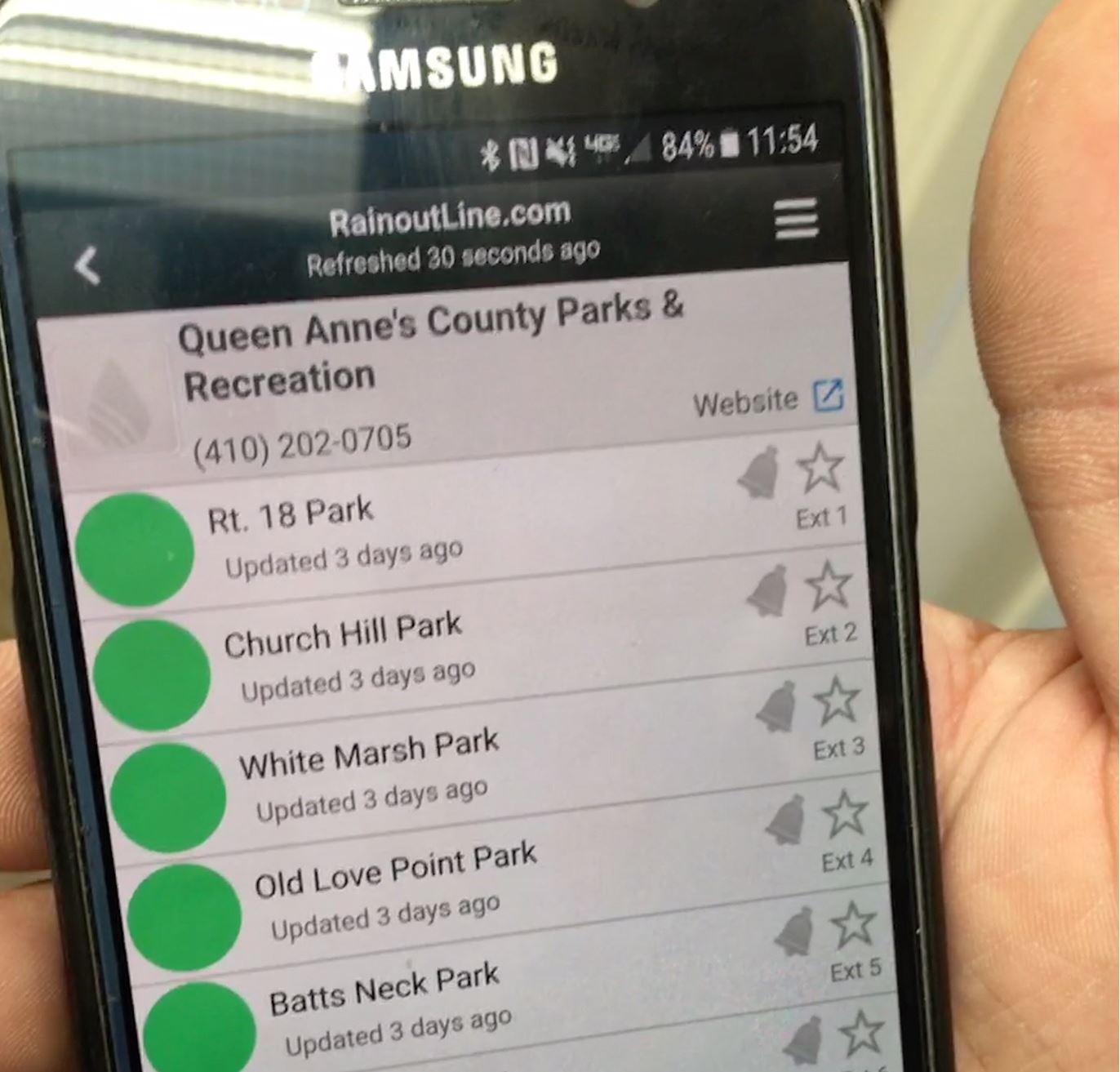 phone with field status display